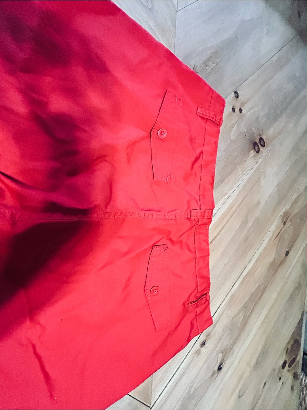 Men’s Chams Bright Red Casual Shorts - Picture 8 of 9